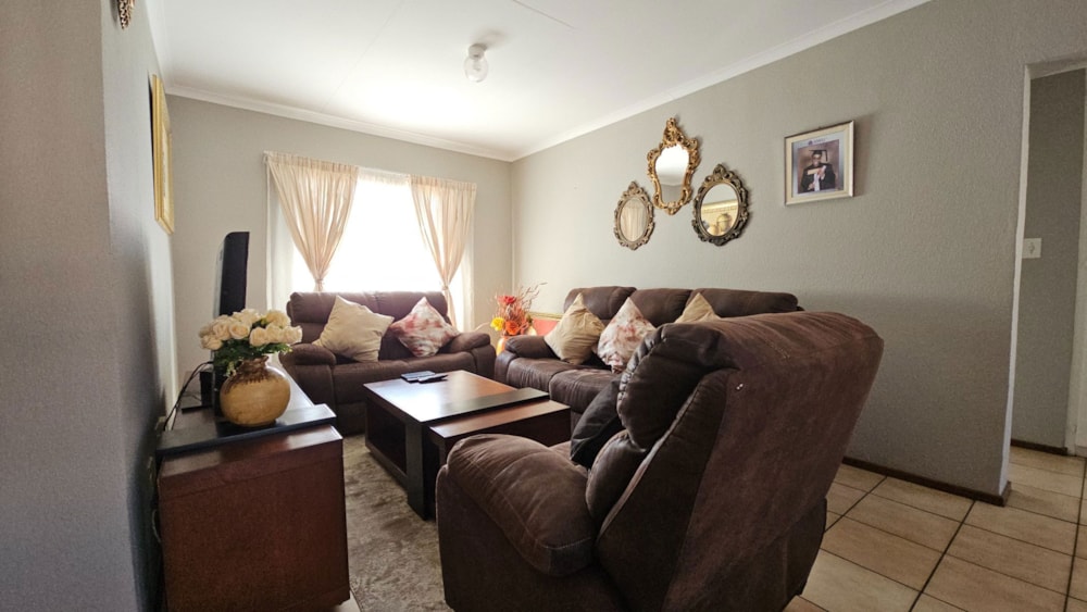 Apartment for sale in Three Rivers Proper - 1VT1700552 Apartment for sale in Three Rivers Proper - 1VT1700552