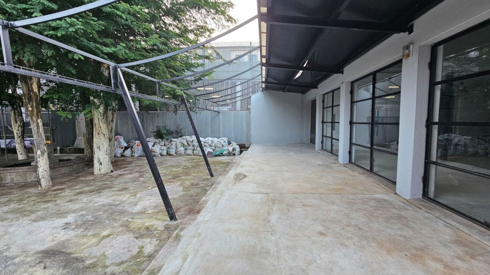 Commercial Building to rent in Essenwood - 1DA1700581 Commercial Building to rent in Essenwood - 1DA1700581