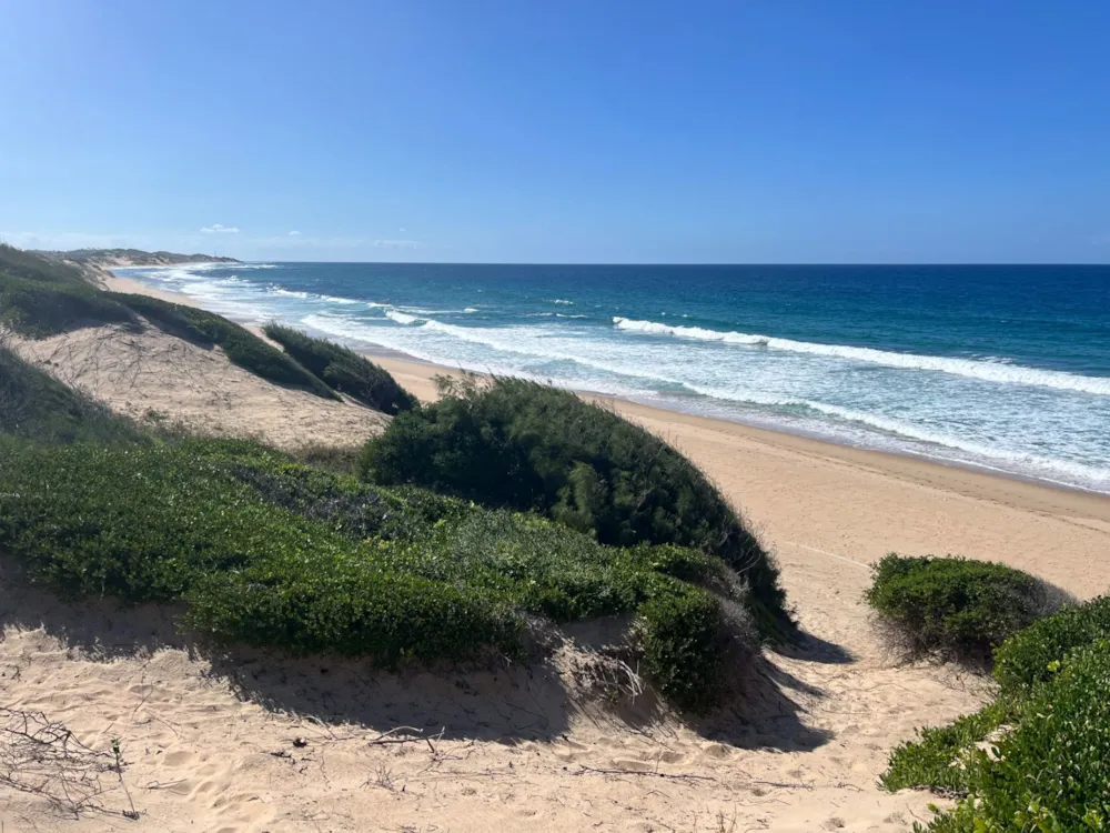Vacant land sold in Praia do Tofo, Mozambique - 3MQ1700652 Vacant land sold in Praia do Tofo, Mozambique - 3MQ1700652