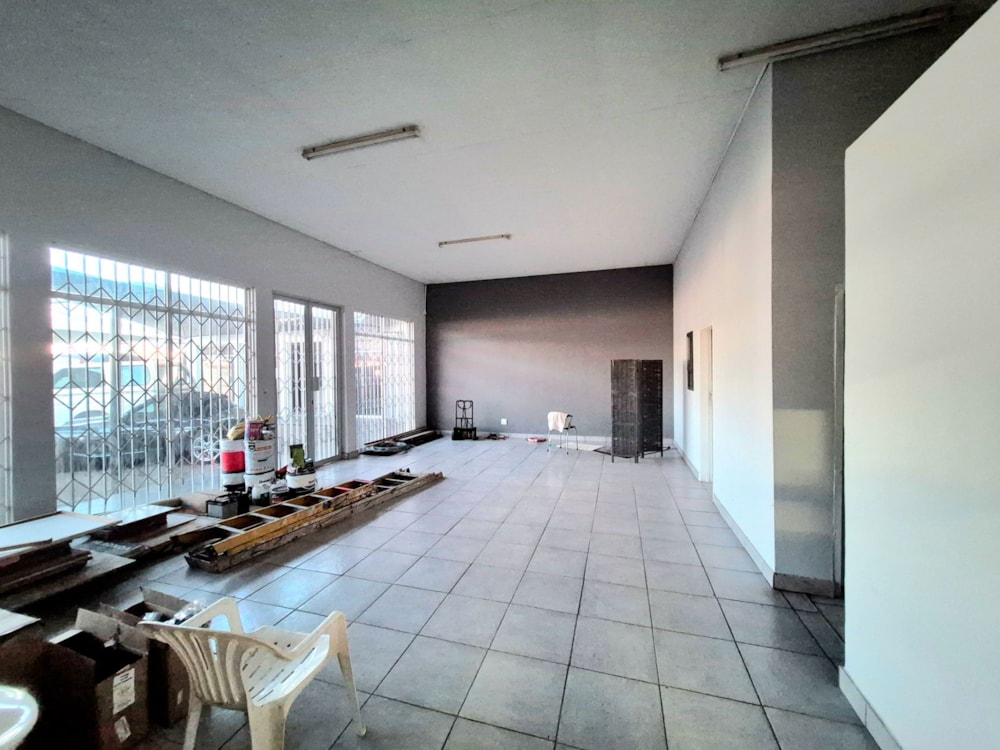 Commercial Building for sale in Rustenburg North - 1RU1700670