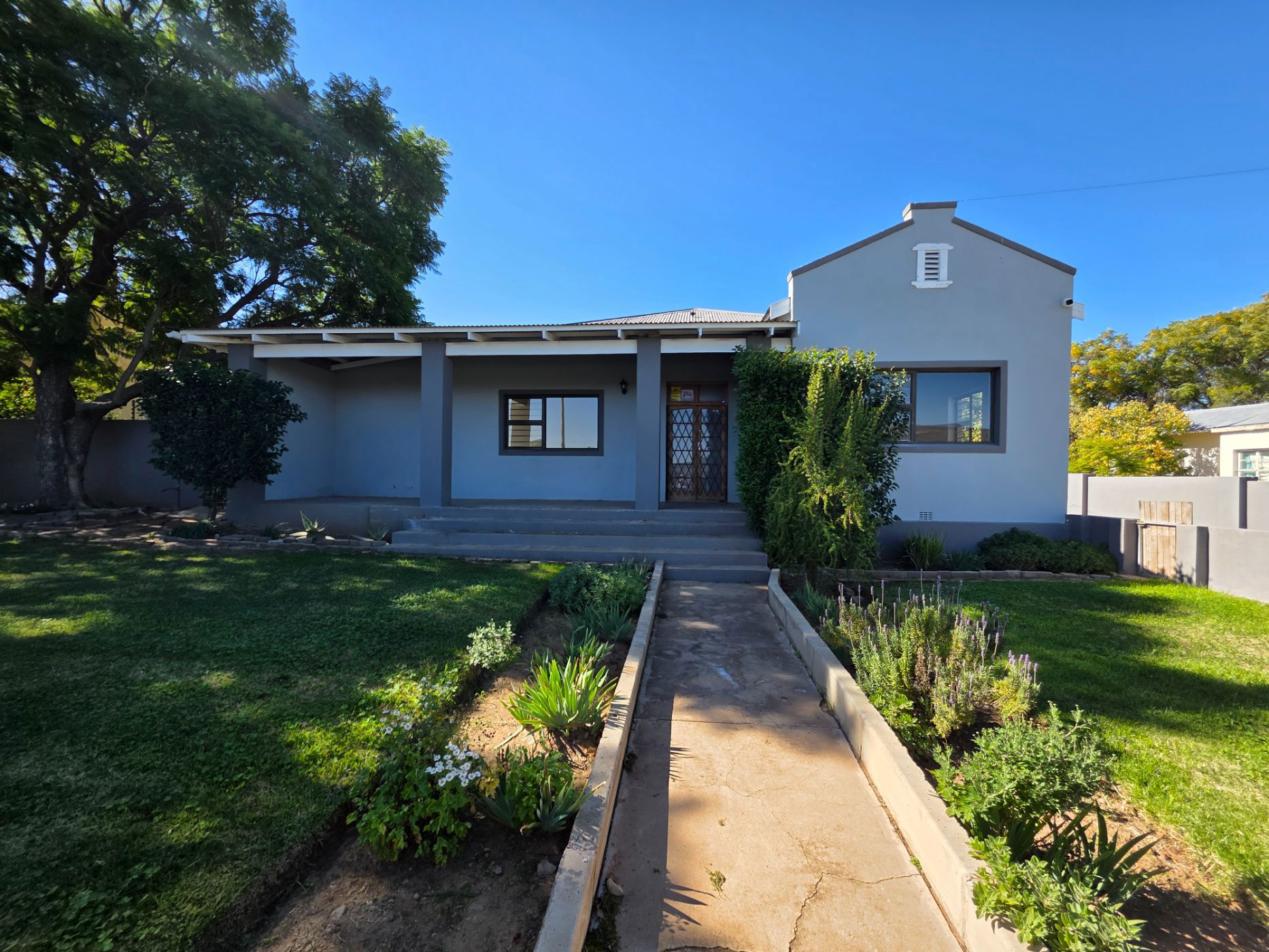 House for sale in Cradock - 1KK1700766