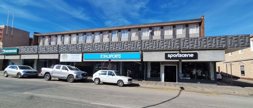 Bachelor apartment for sale in Oudtshoorn Central - 1OU1700812 Bachelor apartment for sale in Oudtshoorn Central - 1OU1700812