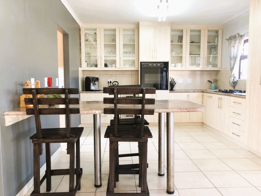 House for sale in Swakopmund Ext 19, Namibia - 3NM1701311