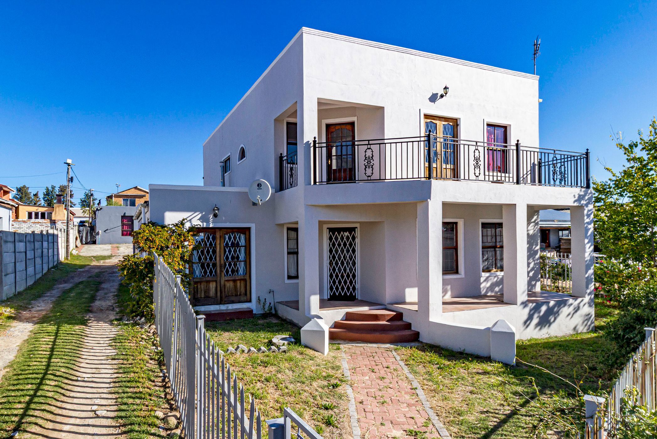 House for sale in Jamestown - ST1701458