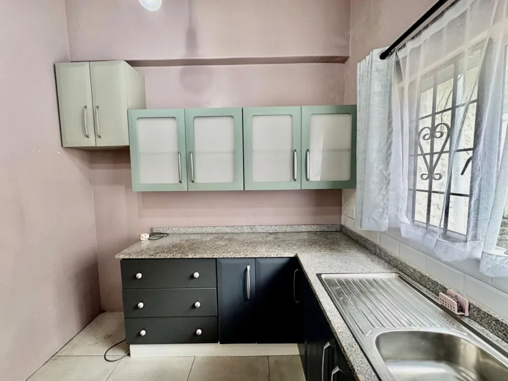 Townhouse sold in Morningside, Durban - 1DA1700903 Townhouse sold in Morningside, Durban - 1DA1700903