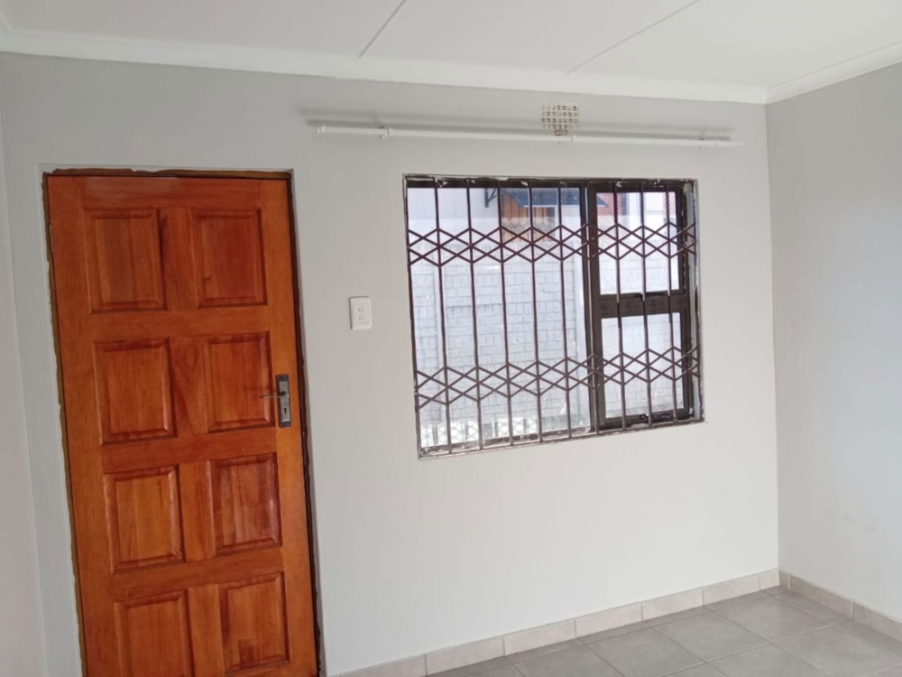 Apartment for sale in Mthatha - 1MH1700921