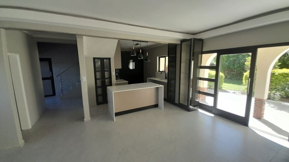 Double-storey apartment to rent in Umtentweni - 1PSH1741138 Double-storey apartment to rent in Umtentweni - 1PSH1741138
