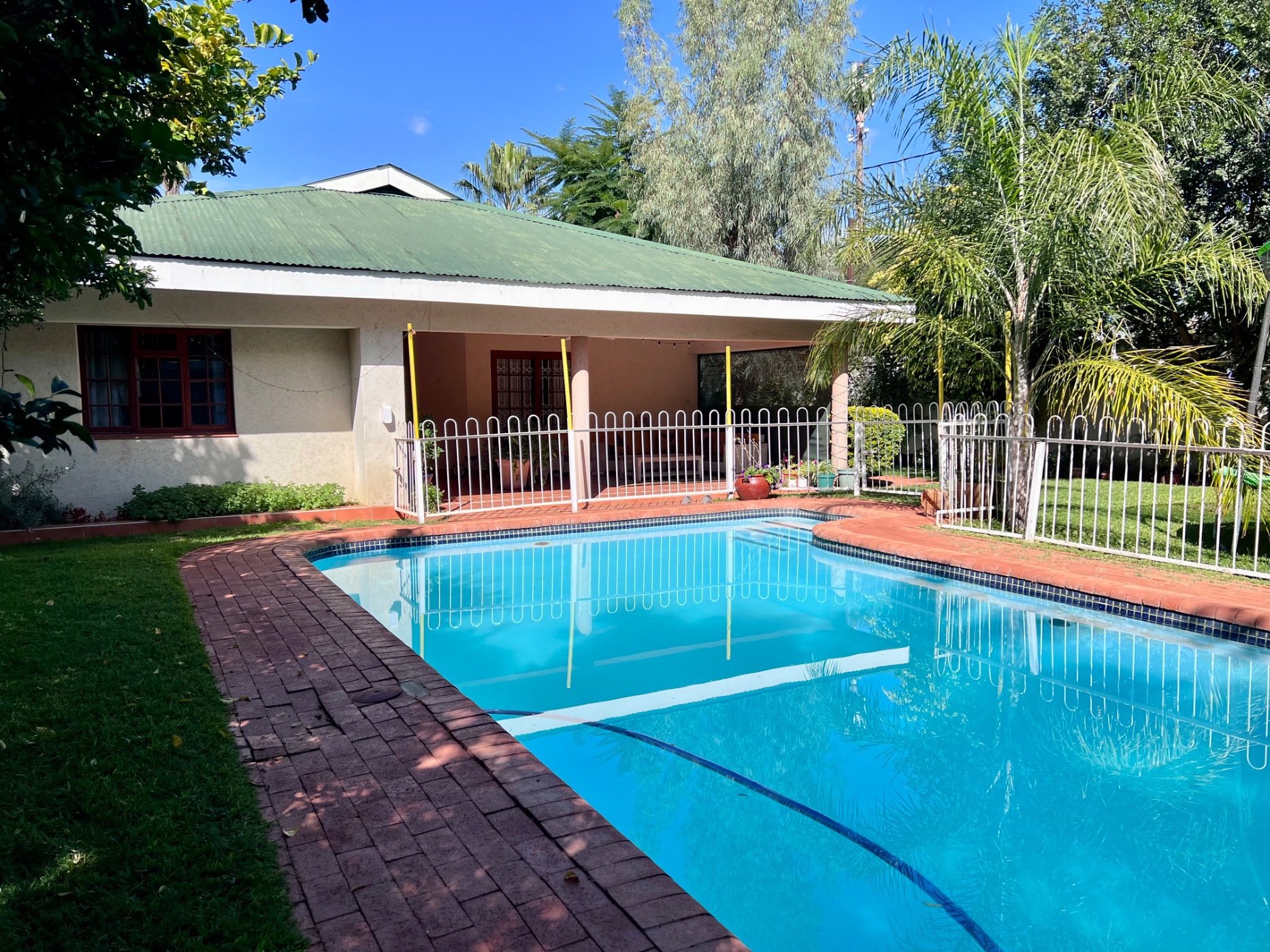 House to rent in Village, Botswana - 3BO1747636