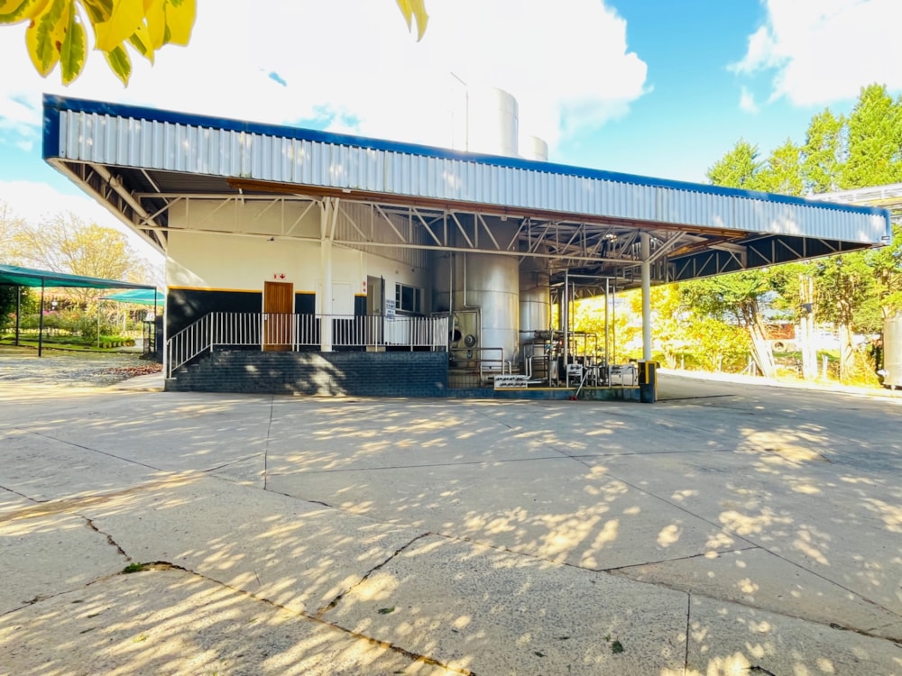 Commercial Building for sale in Underberg - 1UB1703494