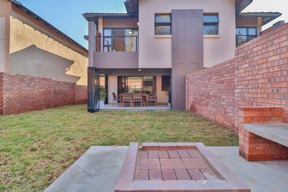 House for sale in Stonehenge - 1NS1701066 House for sale in Stonehenge - 1NS1701066