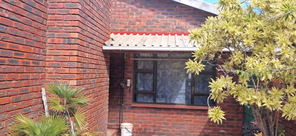 House for sale in Scottburgh South - 1si1701082