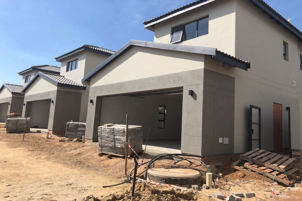 Townhouse for sale in Mbomela Ext 37 (Nelspruit Ext 37) - 1NS1701136