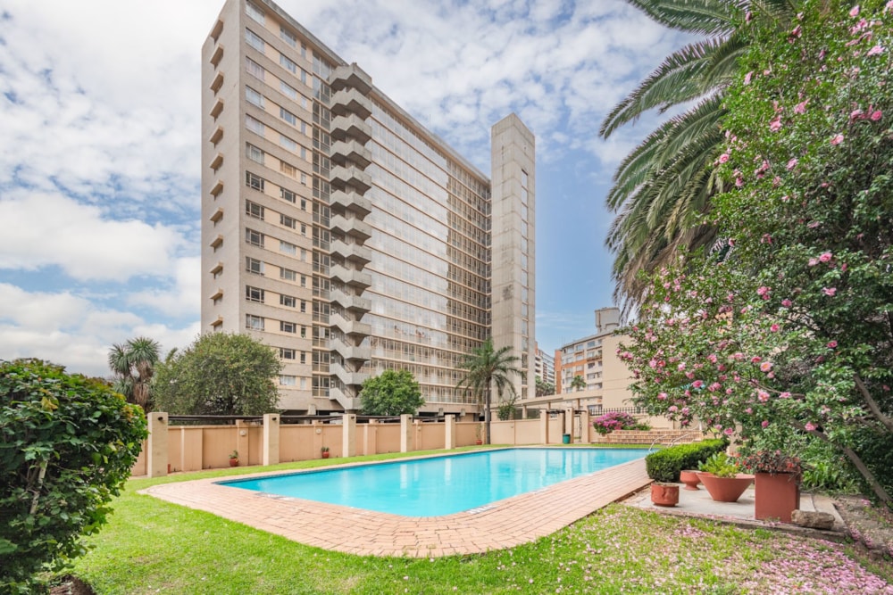 Apartment for sale in Parktown - GRE1701155 Apartment for sale in Parktown - GRE1701155