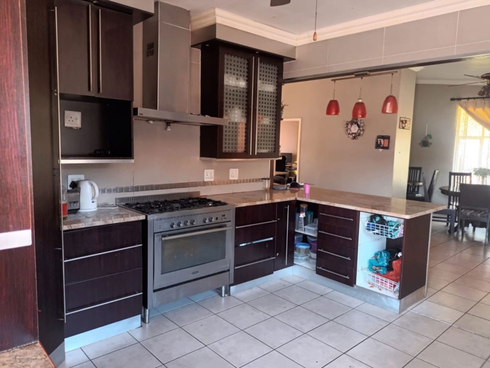 House for sale in Sinoville - PTM1701181