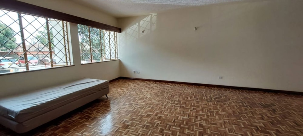 Double-storey house let in Kileleshwa, Kenya - 3KE1701251 Double-storey house let in Kileleshwa, Kenya - 3KE1701251