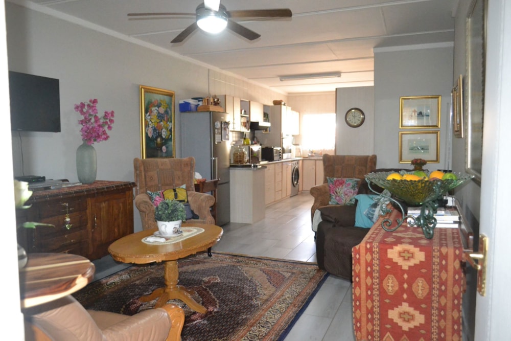 Retirement apartment for sale in Mookgopong (Naboomspruit) - 1MDM1701278