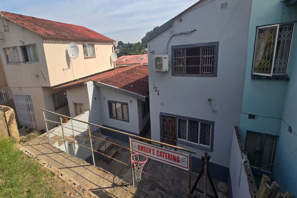 House for sale in Chatsworth, KwaZulu-Natal - 1WB1702334 House for sale in Chatsworth, KwaZulu-Natal - 1WB1702334