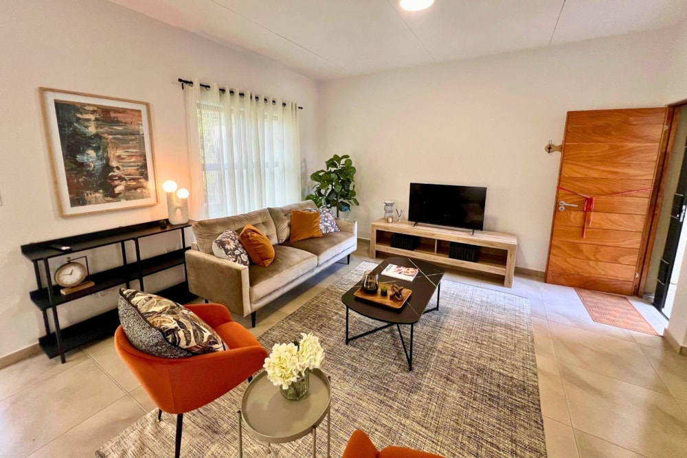 Double-storey house for sale in Mbomela Ext 37 (Nelspruit Ext 37) - 1NS1701344