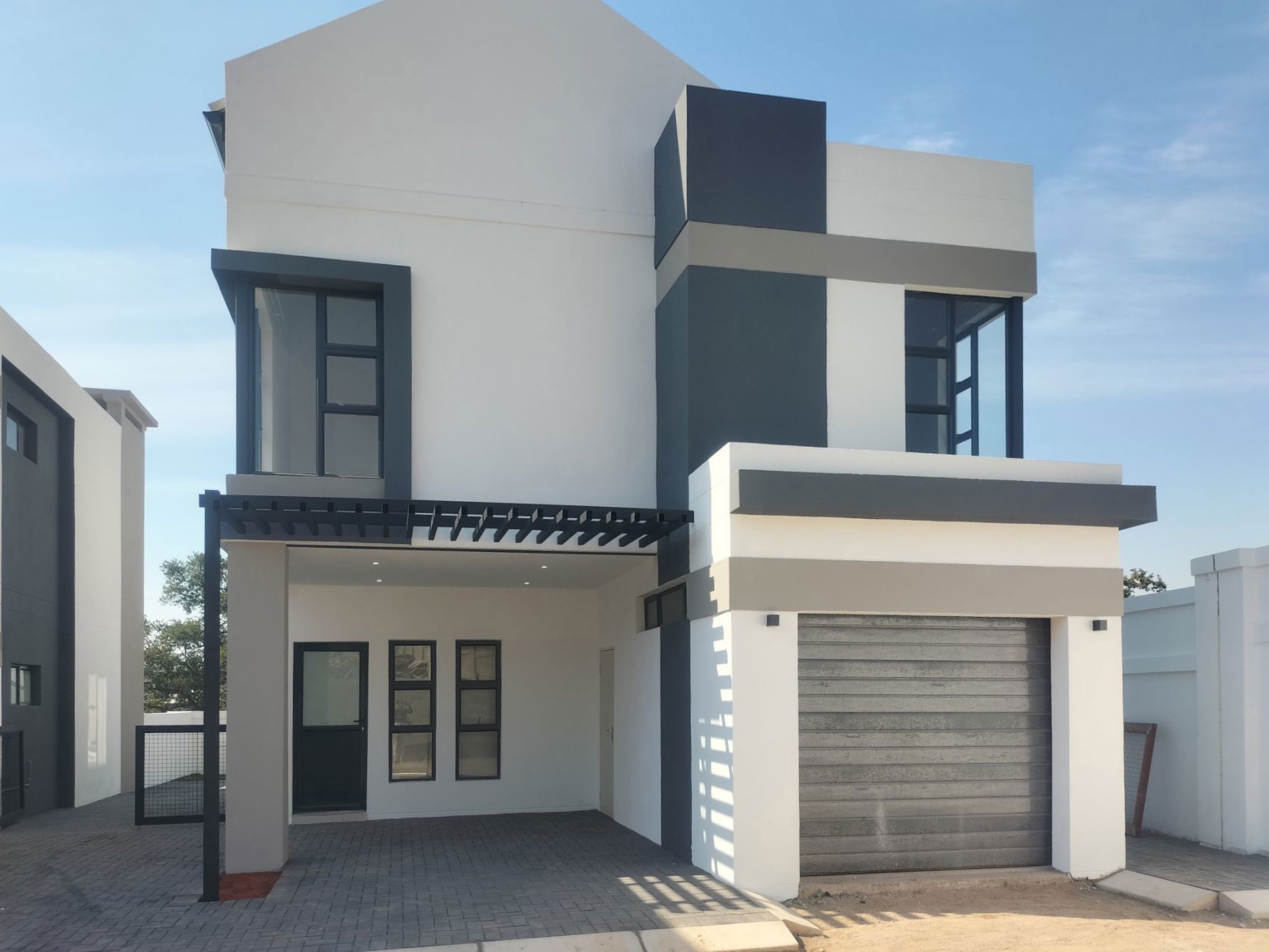 Townhouse to rent in Cashan - 1RU1701333