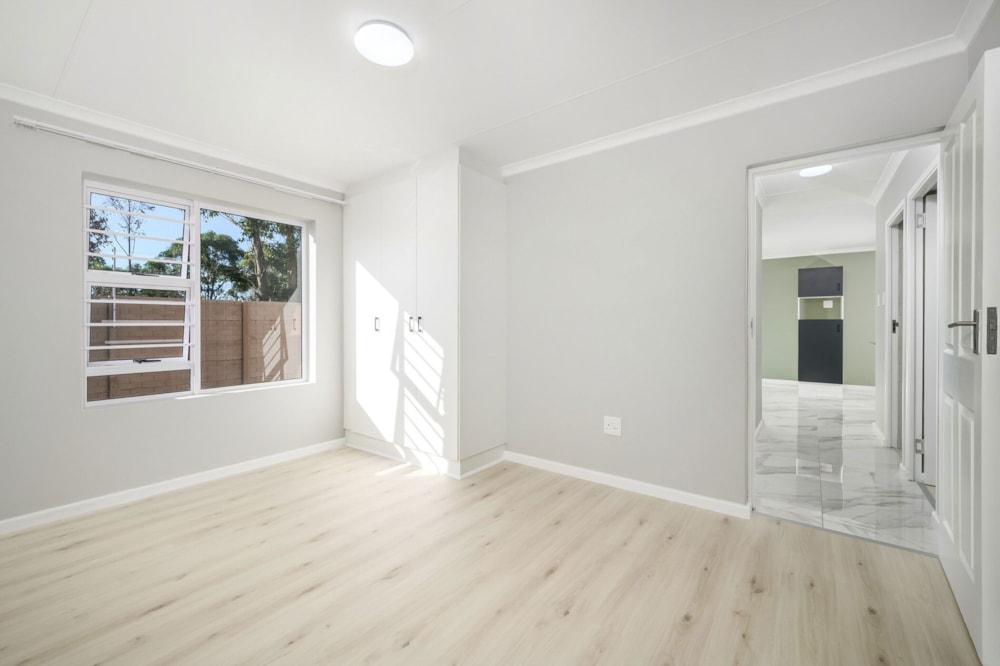 Semi-detached house for sale in Fairview, Port Elizabeth, Gqeberha - 1PLZ1701343