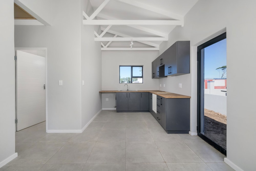 House for sale in Parsons Vlei - 1PLZ1701362