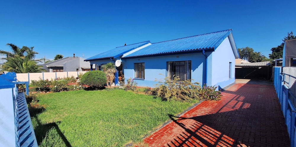 House for sale in Oudtshoorn - 1OU1701907 House for sale in Oudtshoorn - 1OU1701907