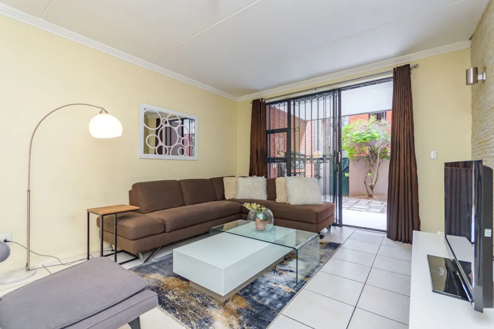 Apartment sold in Morningside, Sandton - HP1701715 Apartment sold in Morningside, Sandton - HP1701715