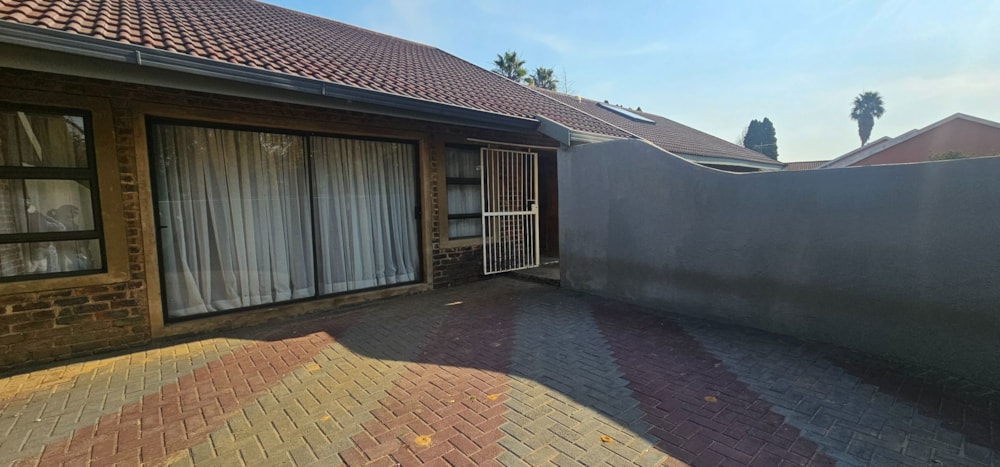 House for sale in Falcon Ridge - 1VT1701559 House for sale in Falcon Ridge - 1VT1701559