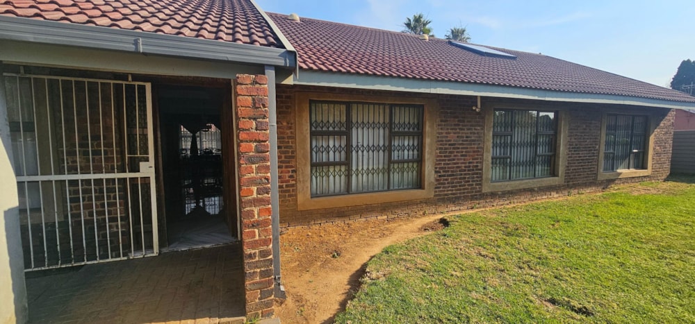 House for sale in Falcon Ridge - 1VT1701559 House for sale in Falcon Ridge - 1VT1701559