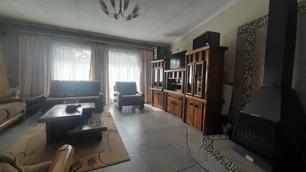 House for sale in  Vanderbijlpark SW 5 - 1VT1701591 House for sale in  Vanderbijlpark SW 5 - 1VT1701591