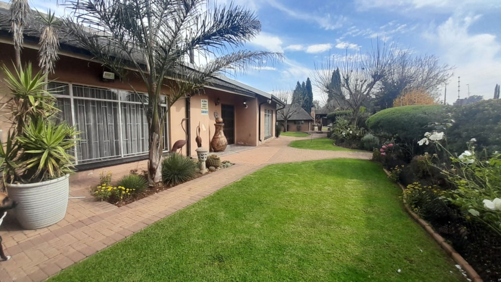 House for sale in  Vanderbijlpark SW 5 - 1VT1701591 House for sale in  Vanderbijlpark SW 5 - 1VT1701591
