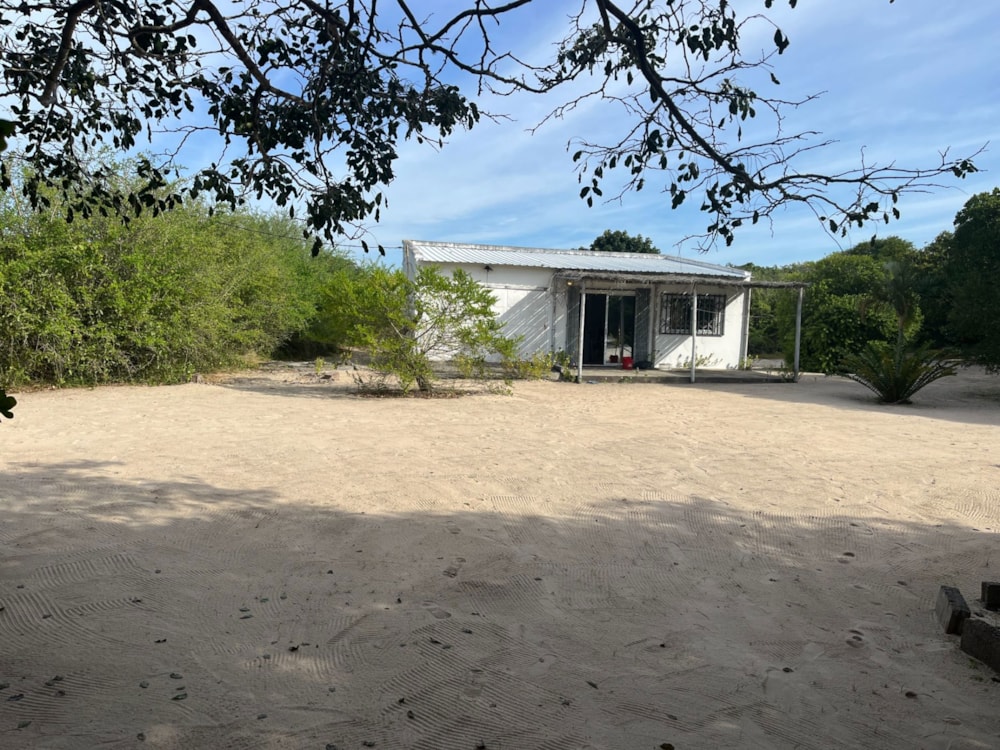 House for sale in Praia de Macaneta, Mozambique - 3MQ1701541 House for sale in Praia de Macaneta, Mozambique - 3MQ1701541