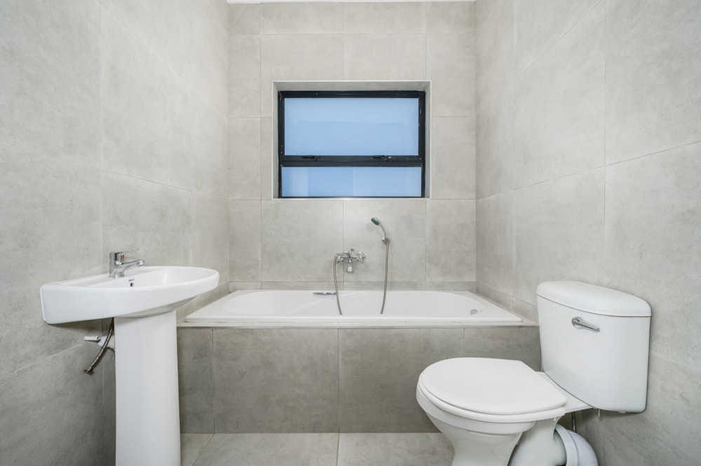 House for sale in Rowallan Park - 1PLZ1701550 House for sale in Rowallan Park - 1PLZ1701550