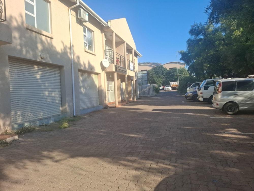 Commercial office to rent in Commerce Park, Botswana - 3BO1701725