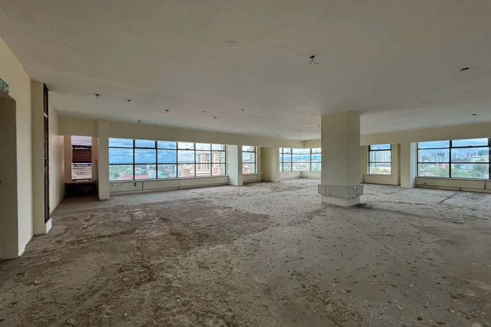 Commercial office to rent in Kilimani, Kenya - 3KE1704925