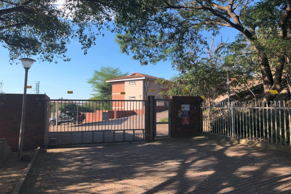 Apartment sold in Sonheuwel Ext 1 - 1NS1703051