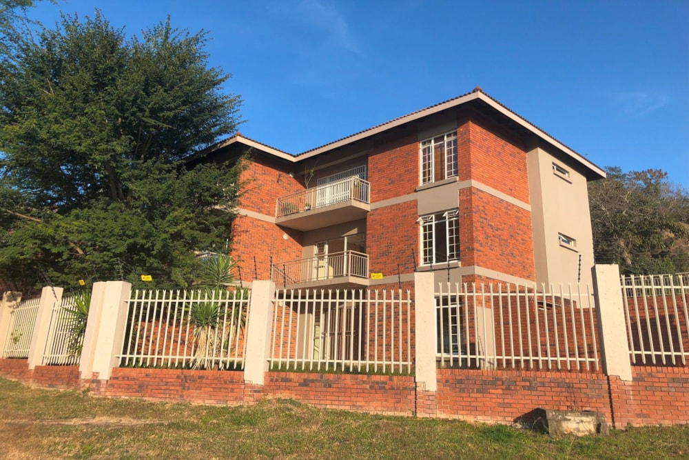 Apartment sold in Sonheuwel Ext 1 - 1NS1703051