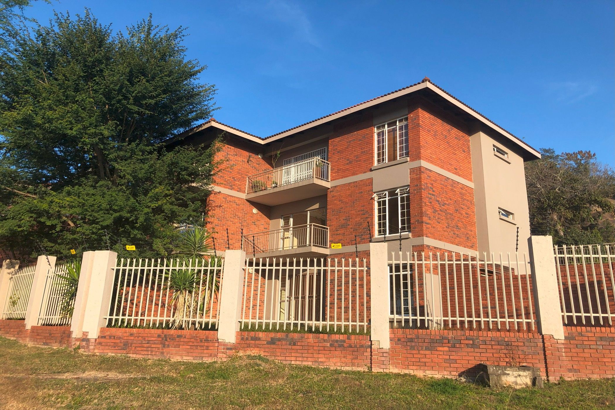 Apartment sold in Sonheuwel Ext 1 - 1NS1702444