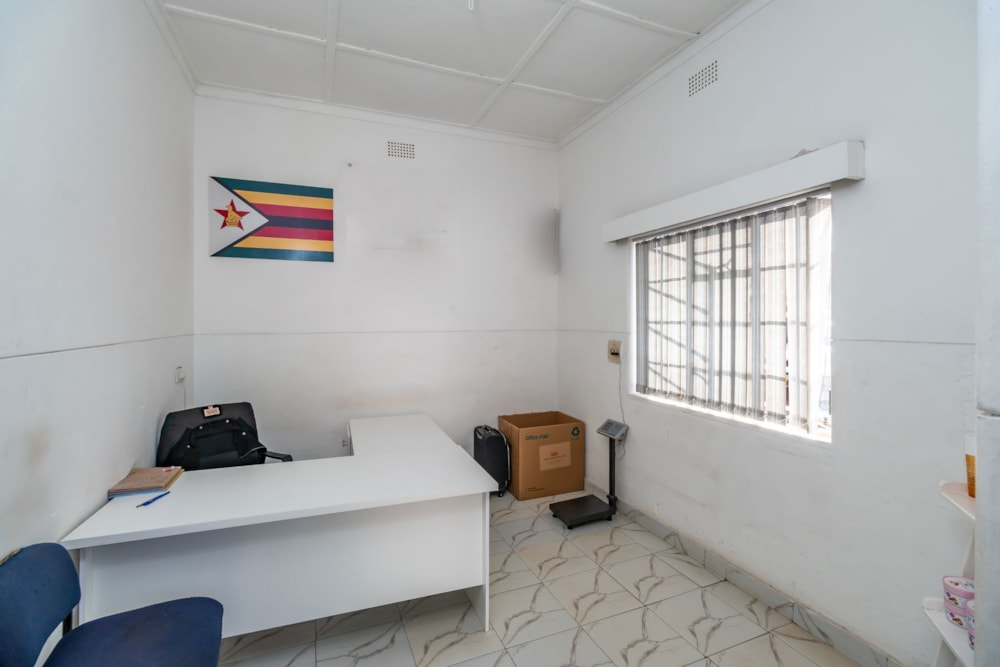 Commercial Building for sale in Harare CBD, Zimbabwe - 3ZB1701645