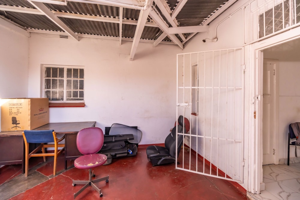 Commercial Building for sale in Harare CBD, Zimbabwe - 3ZB1701645