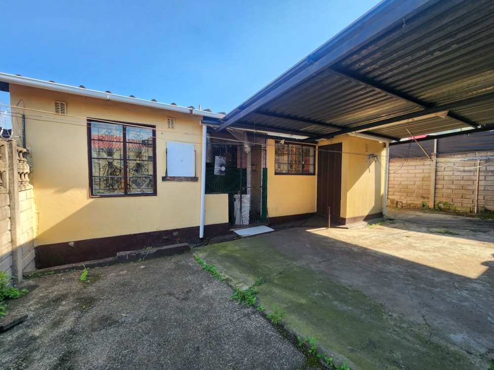 House for sale in Bombay Heights - 1PM1702298