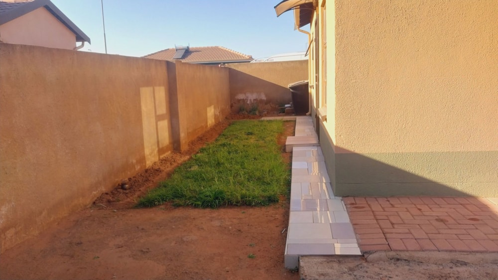 House for sale in Windmill Park - BOK1702307