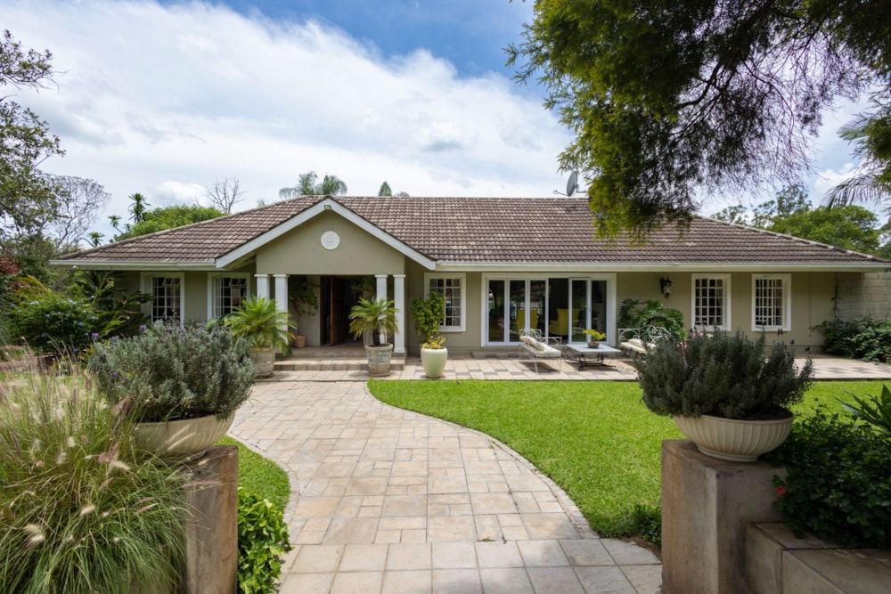 House for sale in Borrowdale, Zimbabwe - 3ZB1701838