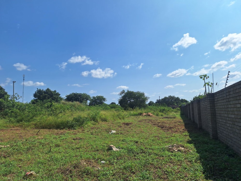 Vacant land for investment in Matola Rio, Mozambique - 3MQ1702753 Vacant land for investment in Matola Rio, Mozambique - 3MQ1702753
