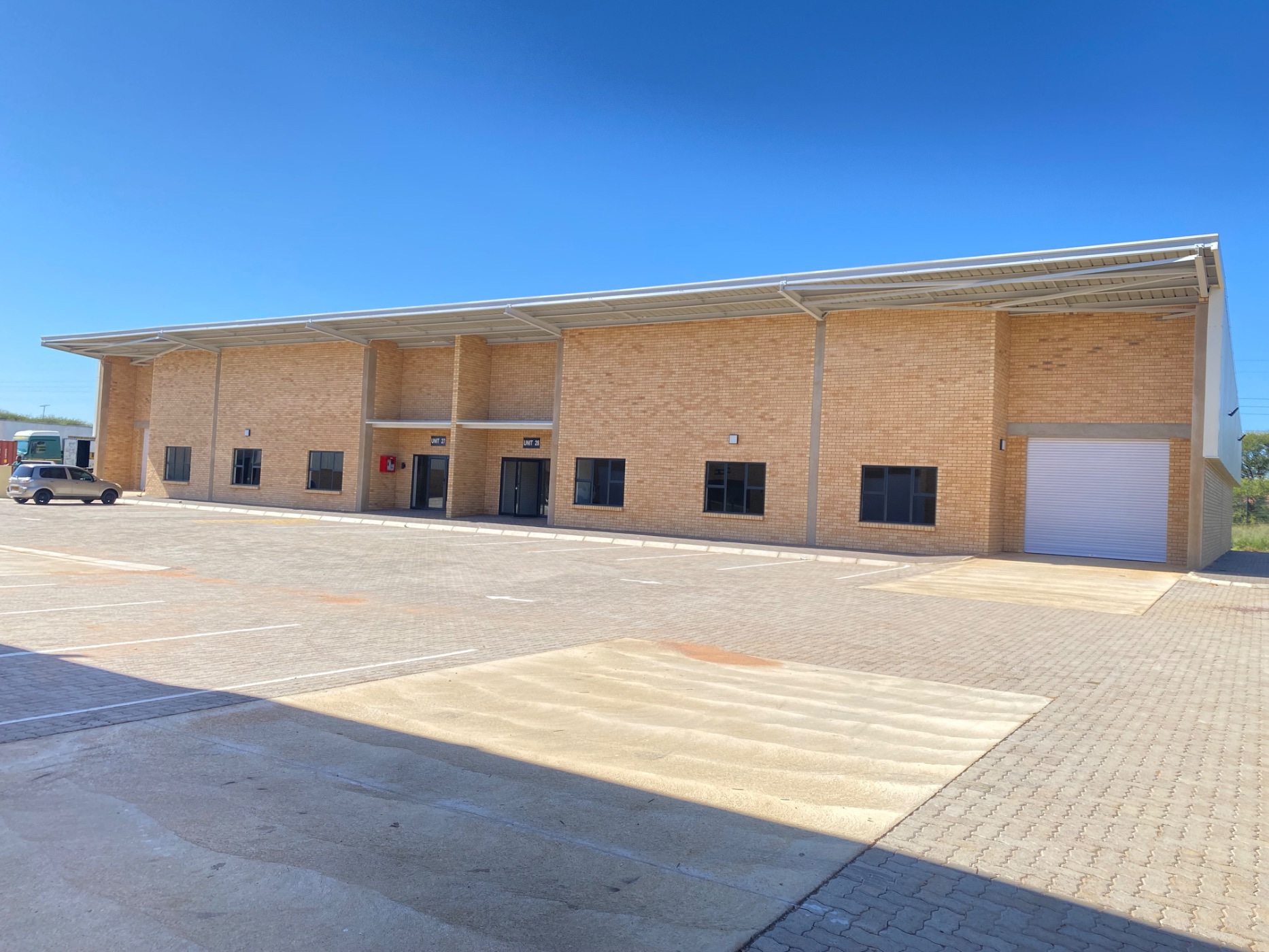 Commercial industrial property to rent in Tlokweng, Botswana - 3BO1701865