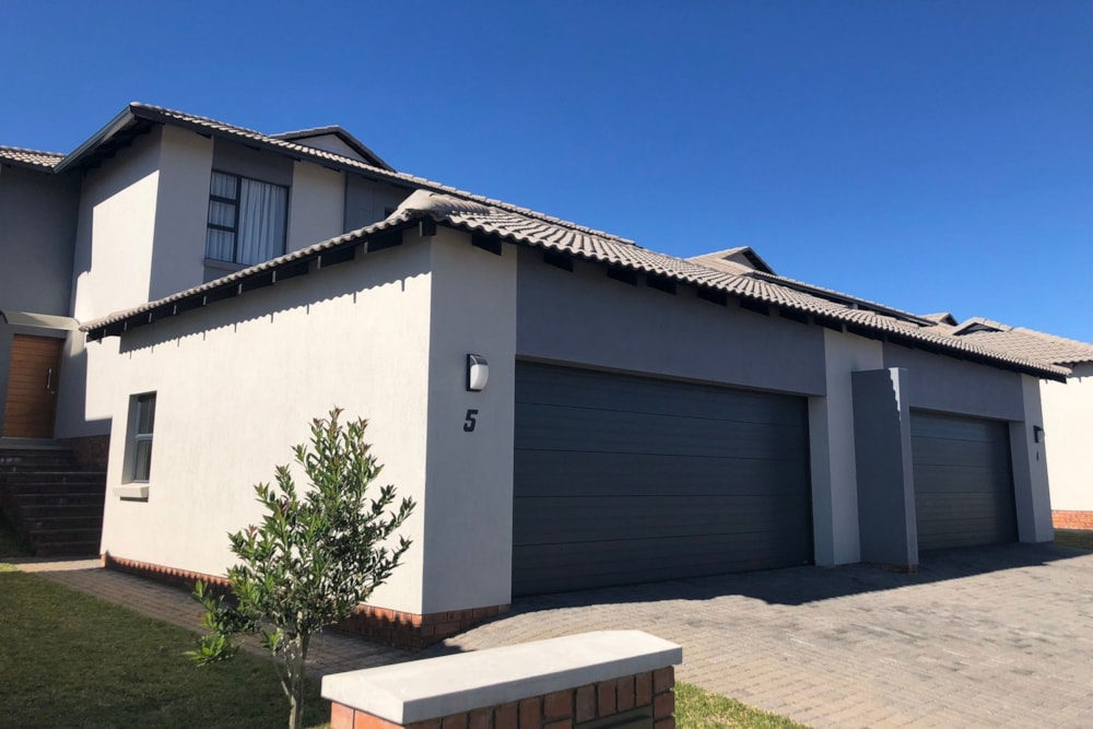 Double-storey house for sale in Bikki Wes - 1NS1701868 Double-storey house for sale in Bikki Wes - 1NS1701868