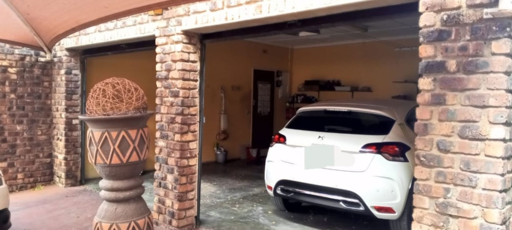 House for sale in Vryburg - 1RN1701871 House for sale in Vryburg - 1RN1701871