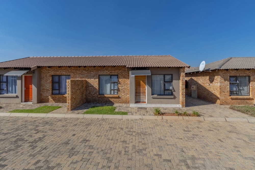 Townhouse for sale in Dawn Park - BOK1702002