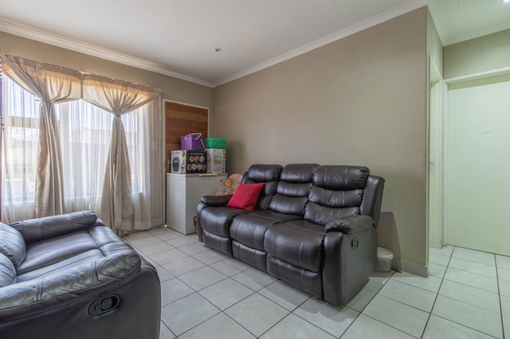 Townhouse for sale in Dawn Park - BOK1702002 Townhouse for sale in Dawn Park - BOK1702002