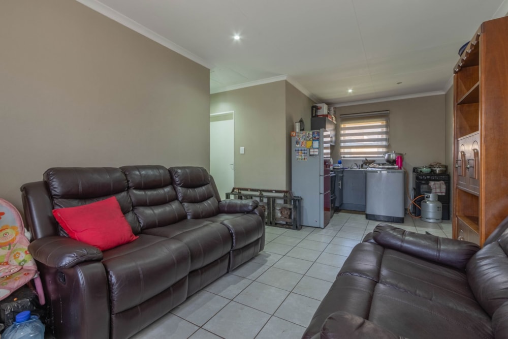 Townhouse for sale in Dawn Park - BOK1702002 Townhouse for sale in Dawn Park - BOK1702002